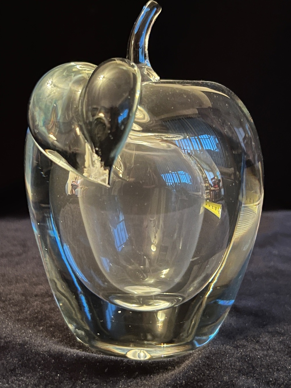 Large 6โ Clear Glass Apple Paperweight